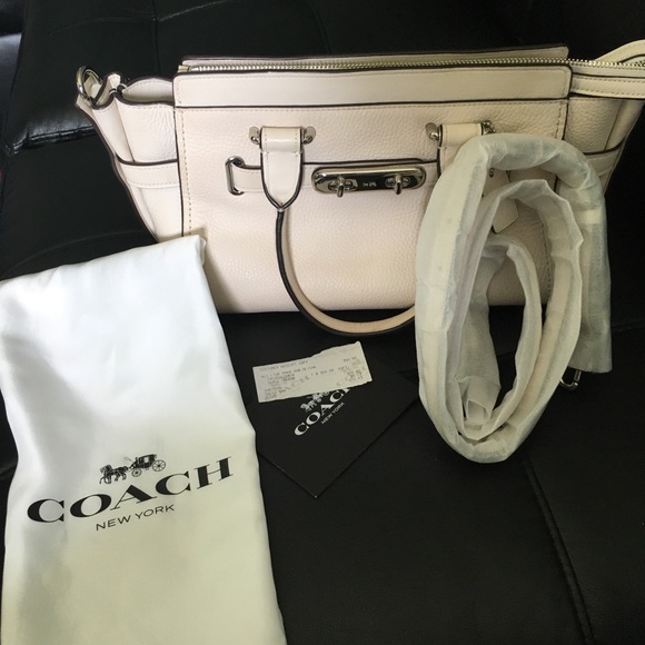 Coach 87295 - Picture 1 of 8